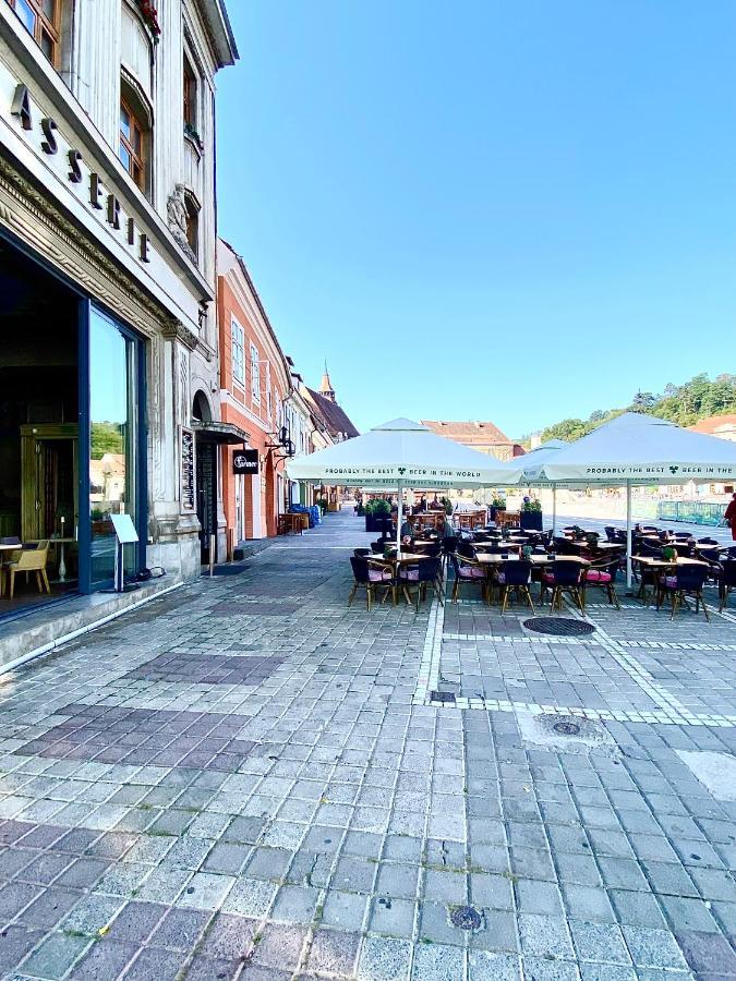 Ferienwohnung 10 Council Square Brașov Exterior foto